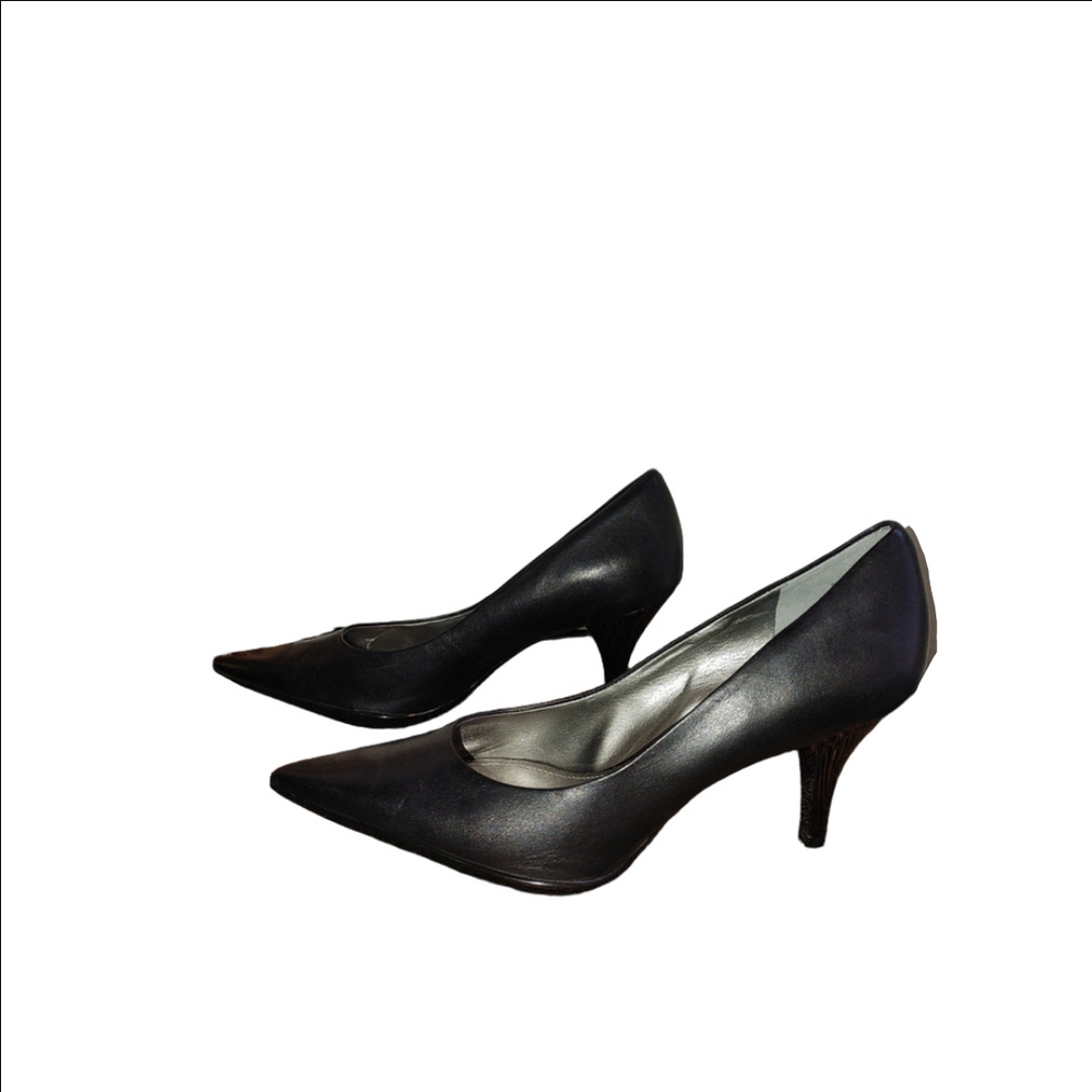 Reaction Kenneth Cole Beatrix Heels Size 9M